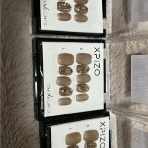 Beige and Gold Press-On Nails you get all 3 sets size small
